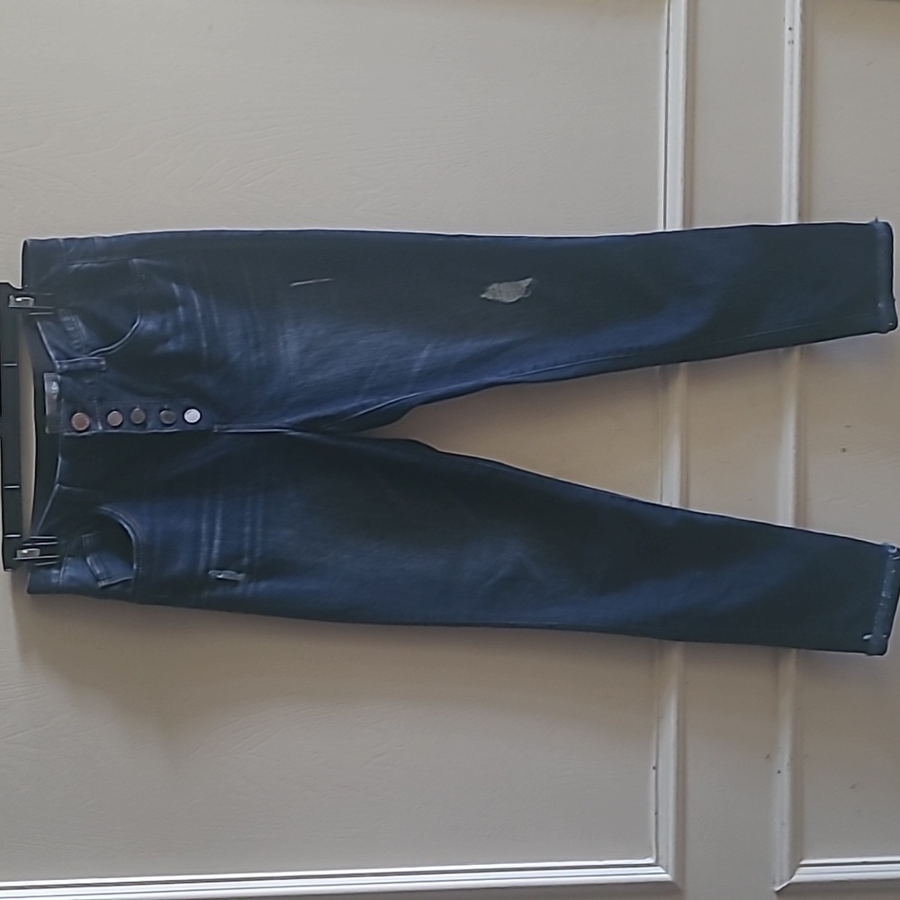 NWOT Wit & Wisdom Stylish Dark Blue Jeans with Distressed Details Sz 6